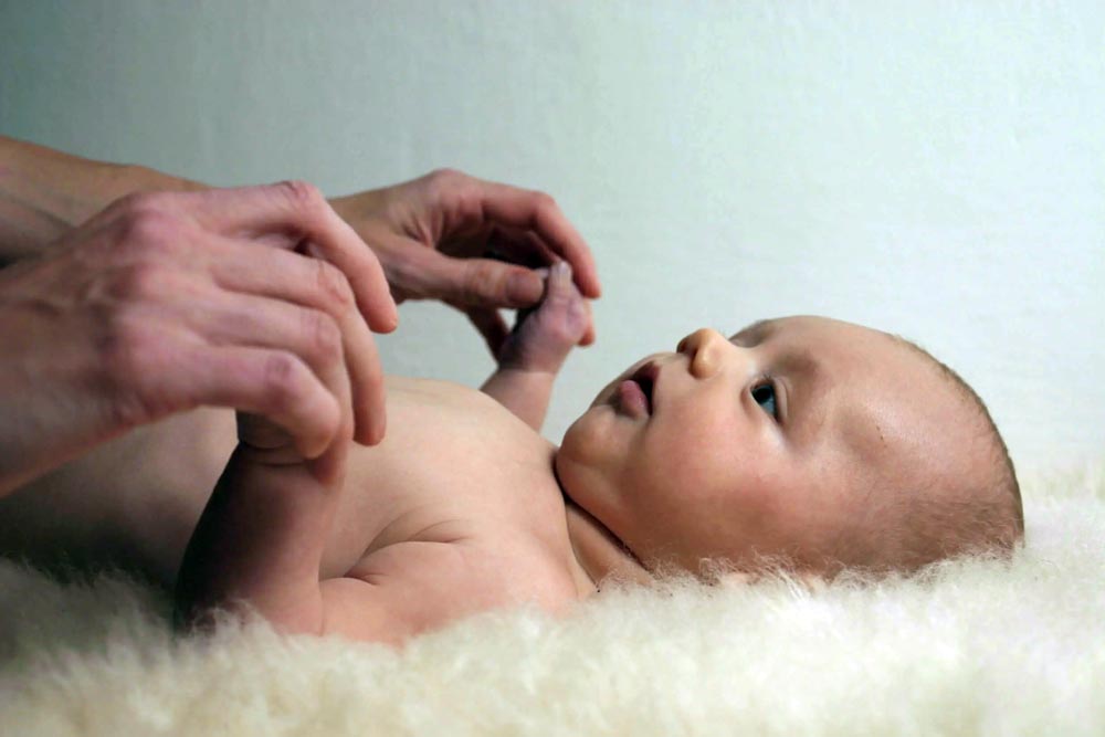 Gastroezofageální reflux u dětí kojeneckého věku – diagnostika a nefarmakologická léčba